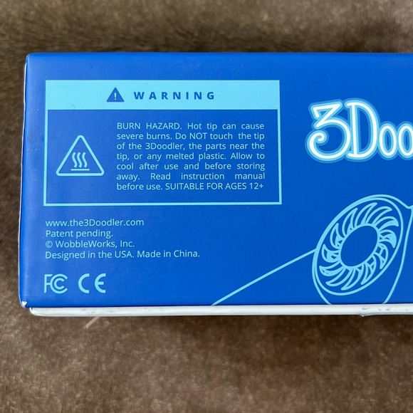 3Doodler Essentials 3D Printing Pen Set - Picture 3 of 6